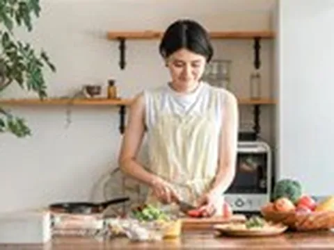 Bữa cơm đơn giản để nghỉ ngơi hay cầu kỳ mới thể hiện cách gia đình chăm sóc nhau?