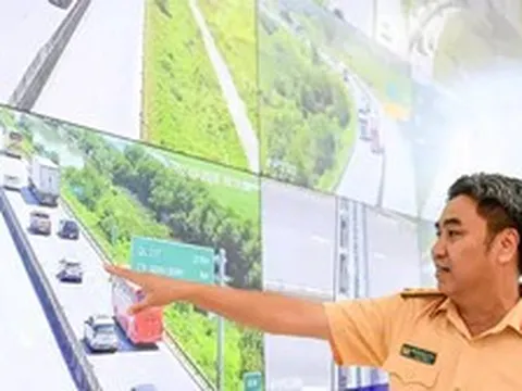Đại diện Cục CSGT: 'Không phải cứ chạy sát nhau là bị phạt'