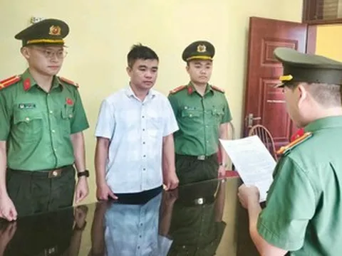 Khởi tố Nguyễn Văn Năm, cựu Phó viện trưởng thuộc Trường Đại học Trưng Vương