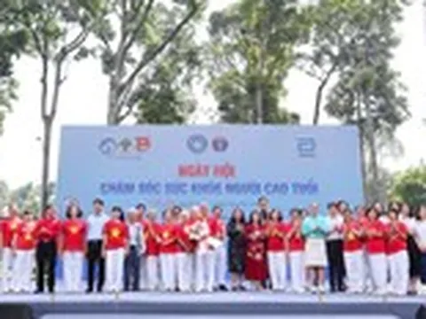 Abbott nỗ lực thúc đẩy chăm sóc chủ động để người cao tuổi sống khỏe hơn