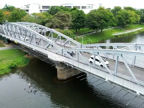 Diện mạo cầu Trường Tiền sau khi sửa chữa có gì mới ?