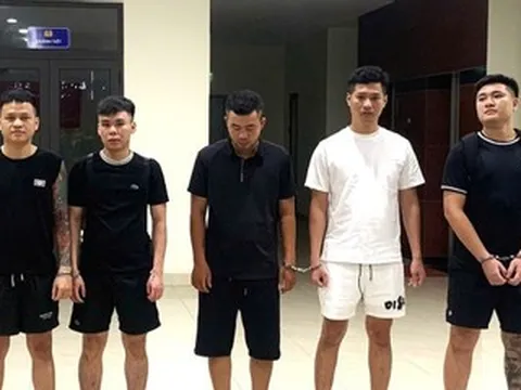 Hàng trăm người sập bẫy đường dây giả danh 'Huấn Hoa Hồng' cho vay tiền