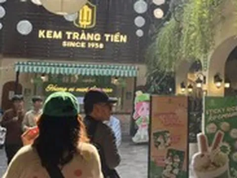Kem Tràng Tiền, từ que kem tuổi thơ đến thương hiệu quốc dân