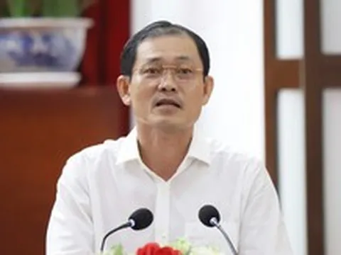 Cần Thơ: 200m đường hai nhiệm kỳ giải phóng mặt bằng không xong, Bí thư Thành ủy gọi chủ tịch phường cam kết thì xong