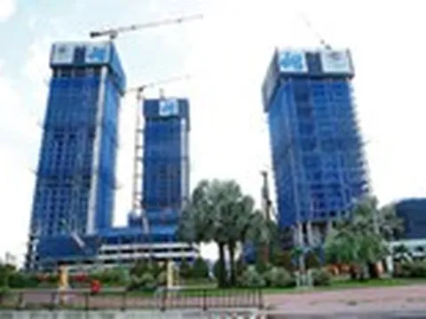 Công ty xây dựng Hòa Bình bán dự án ở Khu công nghệ cao, nửa năm lãi 50 tỉ đồng
