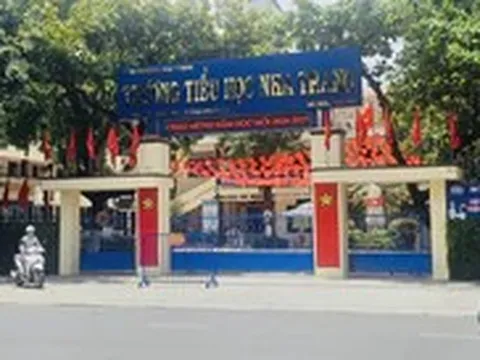 Nhập 13 trường tiểu học ở Nha Trang thành 'siêu trường' hơn 10.500 học sinh, 287 lớp: Quản lý thế nào?