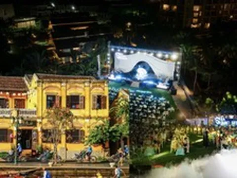 Sáng dạo phố cổ, tối nghe nhạc bên biển, Hội An đang có thêm lý do để du khách ở lại qua đêm