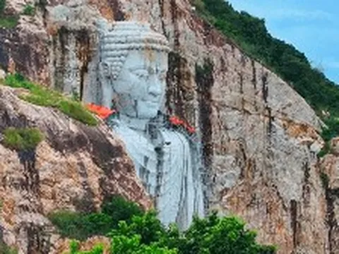 Việt Nam đang làm công trình tượng Phật cao 81m tạc thẳng vào vách núi, sẽ vượt Trung Quốc để lập kỷ lục thế giới