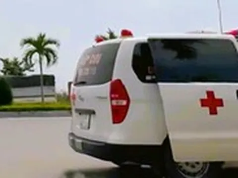 Vụ đưa bệnh nhân về nhà 16km trả 9 triệu đồng: Cả xe và người chăm sóc bệnh nhân đều không phải nhân viên bệnh viện
