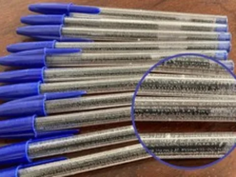 Phát hiện bí mật động trời trên 11 chiếc bút của một sinh viên luật