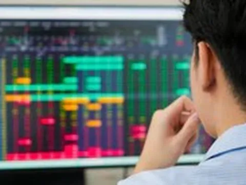 LPS tăng kịch trần sau chuỗi giảm sâu, vẫn mất gần 20% từ giá IPO