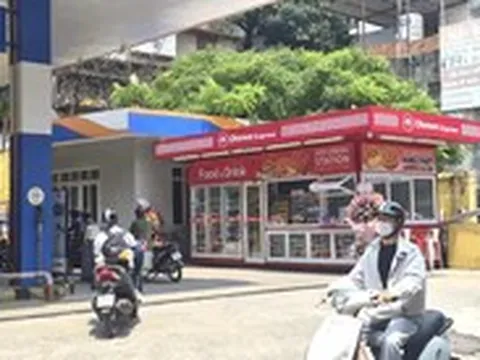 Cửa hàng tiện lợi Ohmee Trung Quốc trong cây xăng: Không thể bê nguyên mẫu để tránh 'vết xe đổ'