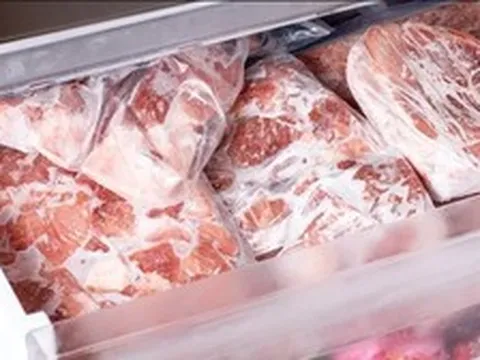 Lời khuyên cho các gia đình hay để thịt trong tủ lạnh