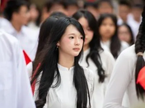 Một từ tiếng Việt có thể vừa kết thúc câu chuyện, vừa mở ra một câu chuyện khác