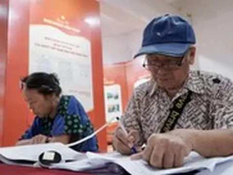 Người Hà Nội nói về phương án điều chỉnh quy hoạch hồ Gươm và biểu tượng Khải hoàn môn