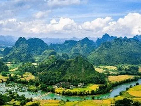 Một tỉnh có diện tích 6.700 km2 nhưng chỉ hơn 500.000 người sinh sống, sở hữu tới 2 điểm đến được Times vinh danh "đẹp nhất Việt Nam"