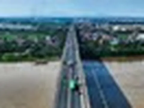 Đúng 4 ngày nữa, Hà Nội cấm các loại xe này qua cầu Thăng Long: Người tham gia giao thông chú ý