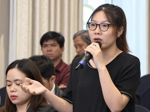 'Vì sao nộp 4 hồ sơ giống nhau, 2 được duyệt, 2 bị từ chối?'