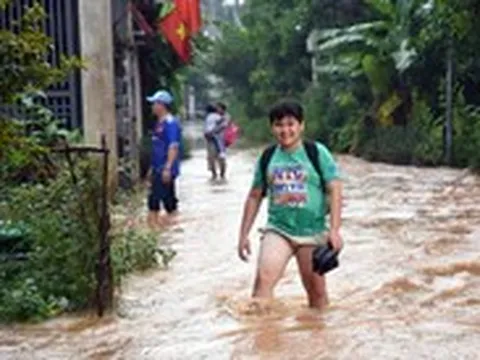 Cả trăm hộ dân ở Phước Tân, Đồng Nai lại ngập lụt, nước vẫn đang dâng