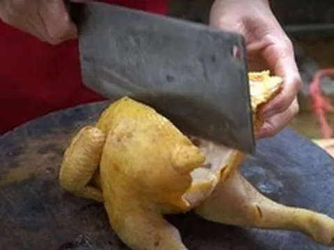 Lời khuyên cho những gia đình đang sử dụng thớt gỗ