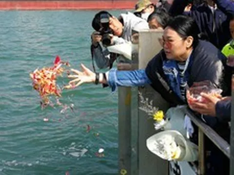 Vì sao chính quyền Thượng Hải, Trung Quốc trả tiền cho người hải táng?