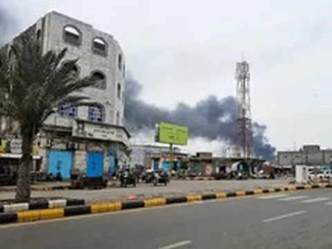 Quân đội Yemen phản công Houthi dữ dội bên bờ Biển Đỏ