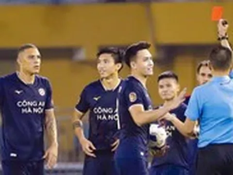 Người hâm mộ muốn VFF kỷ luật nặng Văn Hậu
