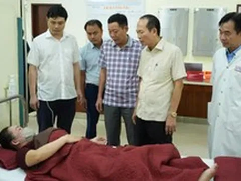 Vụ nghi ngộ độc thực phẩm ở khu công nghiệp tại Huế: Đã có hơn 95 người nhập viện