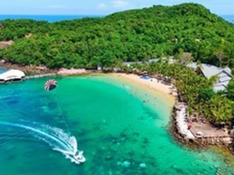 Việt Nam có hòn đảo được tạp chí Mỹ đánh giá đẹp hơn cả Maldives và Bali, sở hữu 3 kỷ lục Guinness: Hơn 116.000 lượt khách ghé thăm trong dịp Quốc khánh