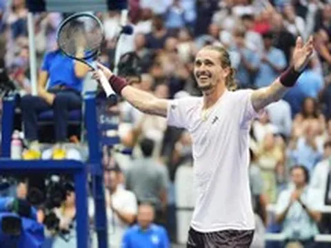 Zverev phản ứng lạ khi nhận ra mình vừa vô địch Mỹ mở rộng