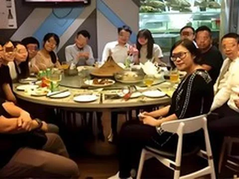 Thuê Mercedes 1,5 triệu đồng/ngày để đi họp lớp, cô gái không ngờ phải đối mặt với khoản bồi thường gần 600 triệu đồng
