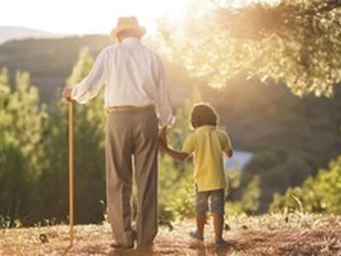 Lần đầu tiên trong lịch sử loài người, số người cao tuổi nhiều hơn số trẻ nhỏ