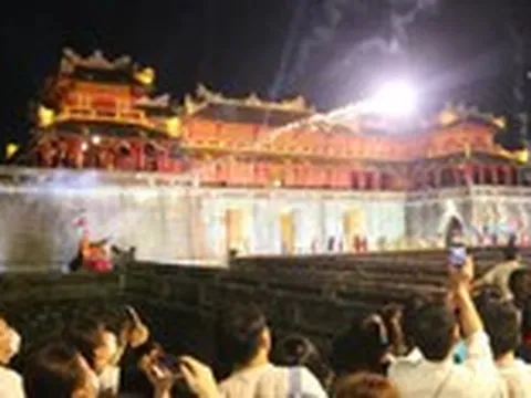 Huế tính phương án làm thêm phố đêm Đông Ba - Bạch Đằng