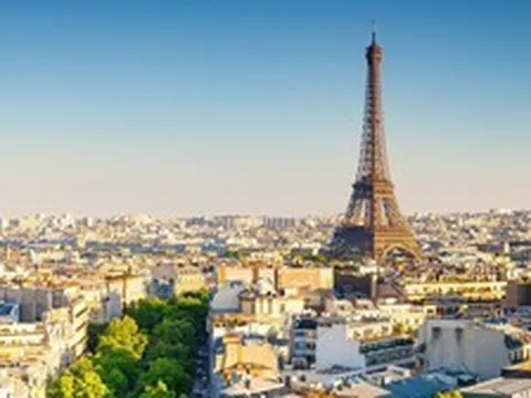 Vì sao Paris giàu có như vậy nhưng không có toà nhà cao tầng?