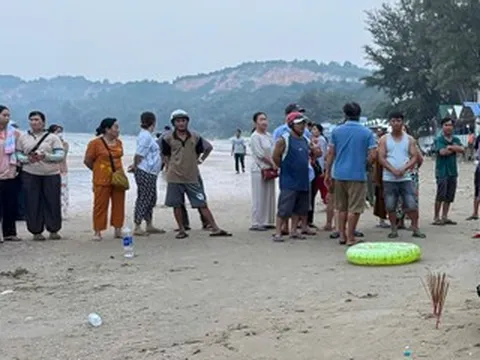 Hai người phụ nữ tử vong khi tắm biển ở Mũi Né