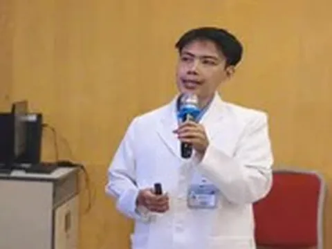 Bác sĩ cảnh báo việc trẻ tự gây thương tích, hủy hoại bản thân