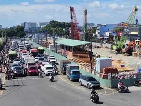 Từ ngày mai, TPHCM phân luồng giao thông, cấm xe loạt đường trung tâm