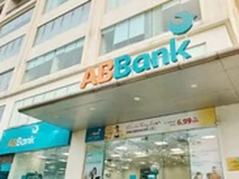 18 cổ đông đang nắm hơn 56% vốn ABBank