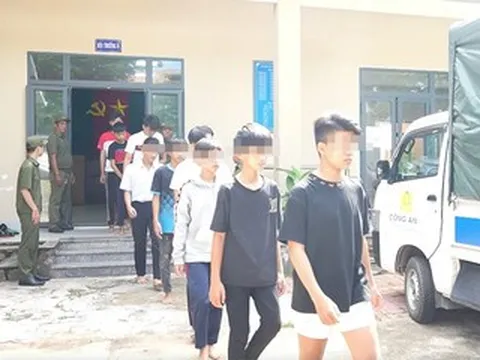 Hàng chục 'quái xế' tụ tập ở biệt thự rồi chạy xe độ chế náo loạn Vũng Tàu