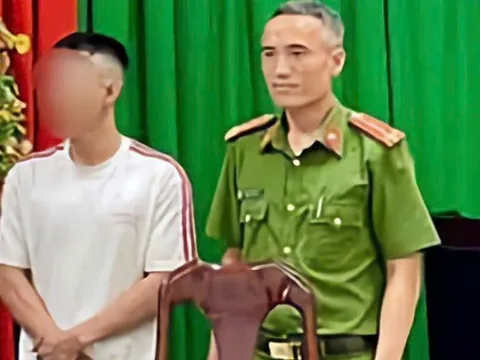 Người yêu cũ lấy chồng, người đàn ông gửi video nhạy cảm để quấy phá