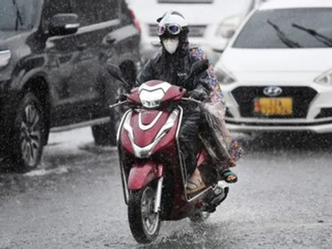 Dự báo thời tiết 17/9: Miền Bắc đến Nghệ An tiếp tục mưa lớn tầm tã