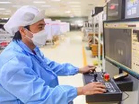 Nhập siêu điện tử tăng vọt, chuyên gia chỉ rõ 2 nguyên nhân