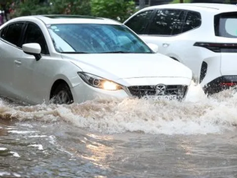 Dự báo thời tiết 18/9: Miền Bắc giảm mưa, mưa lớn dồn xuống Trung và Nam Bộ