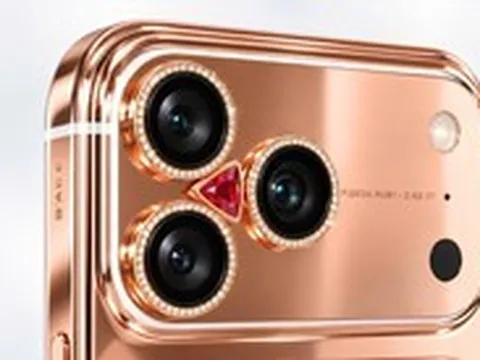 iPhone 18 Pro hơn 300 triệu đồng xuất hiện tại TP.HCM