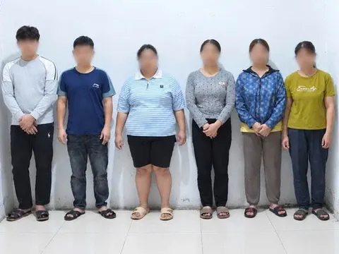 Vụ livestream gây rối ở Bệnh viện Hữu nghị Lạc Việt: 2 cặp thông gia bị khởi tố