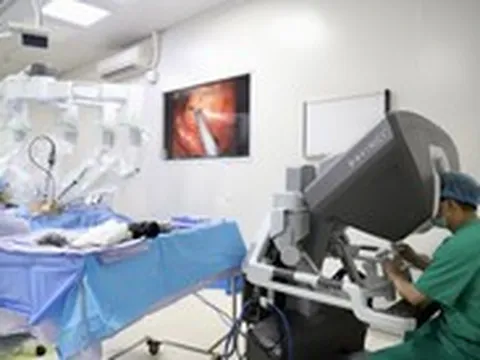 Một ngày ở 'khu phố' bệnh viện điều trị ung thư