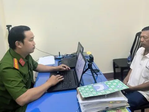 Bắt giữ kẻ giết người phụ nữ trong phòng ngủ để cướp vàng