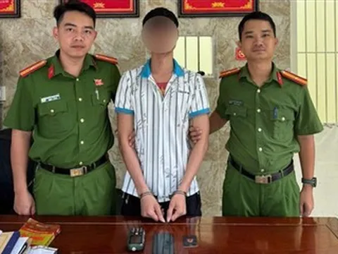 Chiếm giữ 1,3 tỷ đồng của người khác chuyển nhầm, mang sang Campuchia đánh bạc