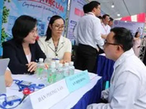 Bác sĩ luân phiên về trạm y tế TP.HCM được hỗ trợ đến 20 triệu đồng/tháng, tăng 1,5 lần ở Côn Đảo