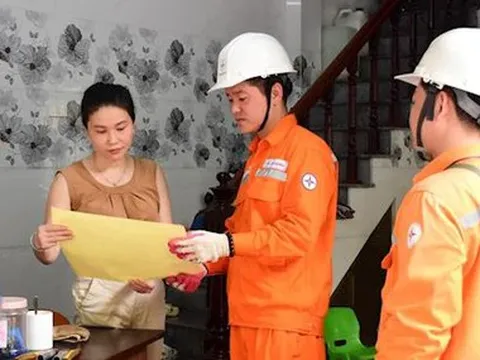 Lạm phát gần chạm trần, giá điện có tính giảm để bớt áp lực tiêu dùng cuối năm?